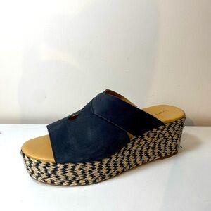 Lucky Brand  Black Wedge Heel Platform Leather Sandals Size 9.5 vacation